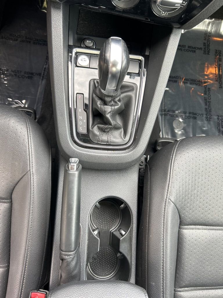 Used 2016 Volkswagen Jetta SEL image 14