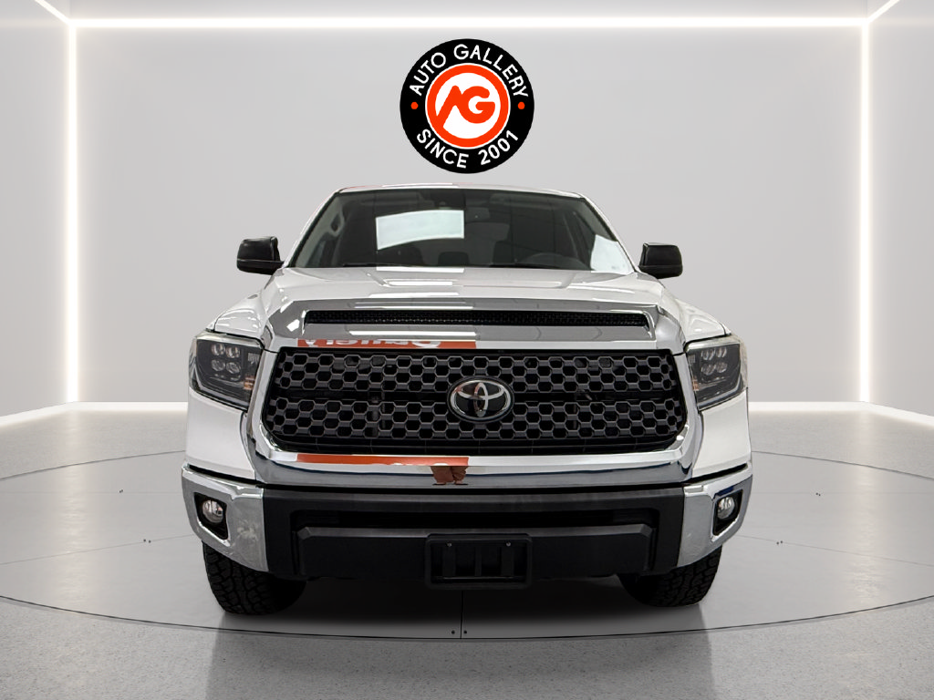 Used 2020 Toyota Tundra SR5 w/ SR5 Upgrade Package AWD/4WD image 2