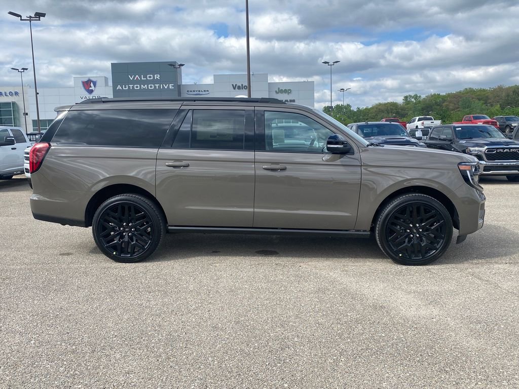 New 2026 Ford Expedition Max Platinum AWD/4WD image 7