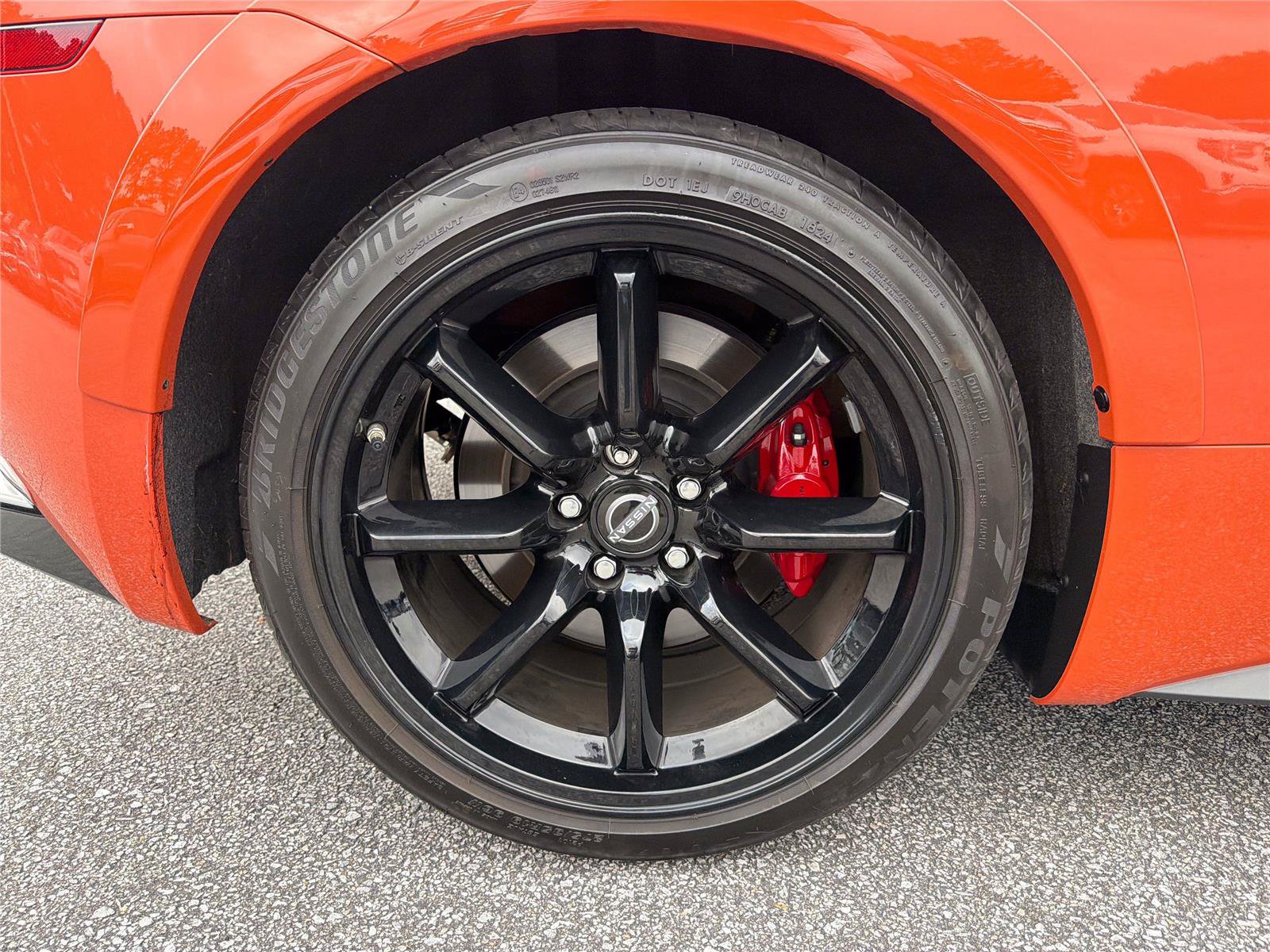Used 2024 Nissan Z Performance w/ Heritage Edition RWD image 14