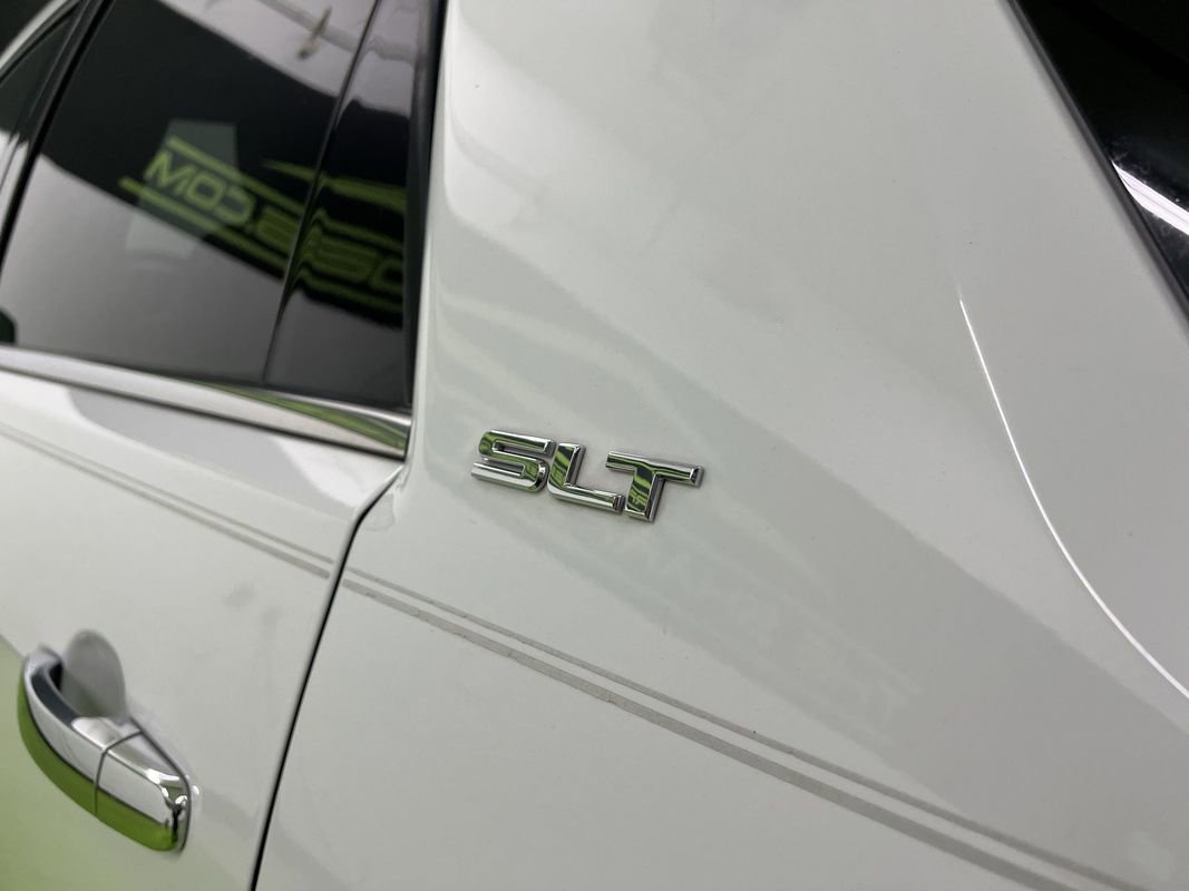 Used 2017 GMC Acadia Limited SLT AWD/4WD image 15