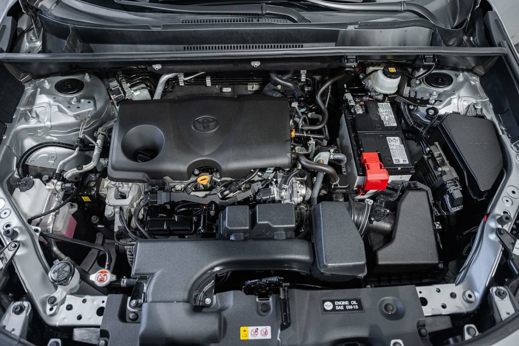 Certified 2025 Toyota RAV4 XLE AWD/4WD image 16