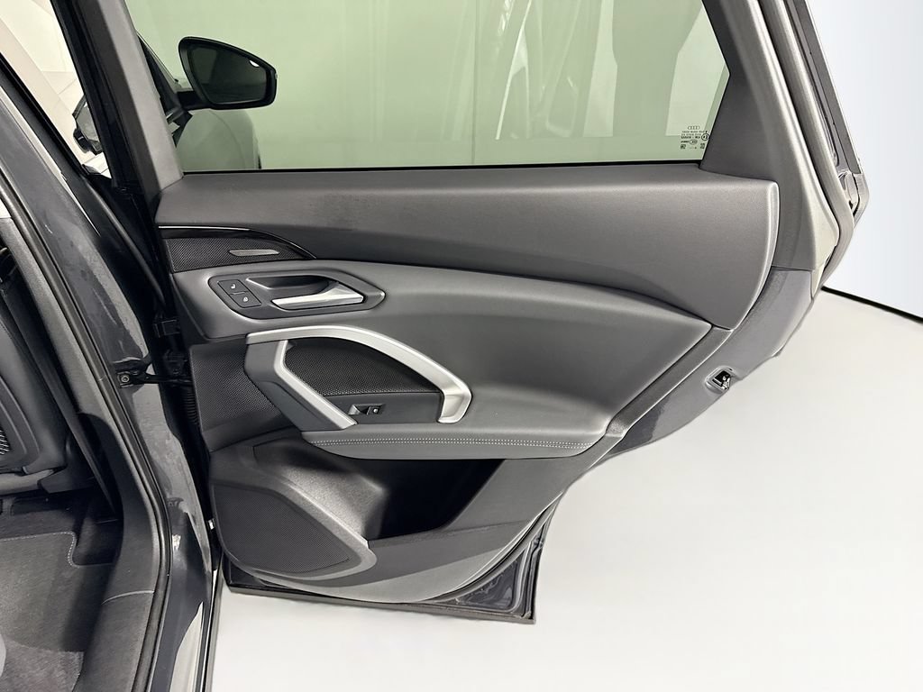 Certified 2025 Audi Q5 Premium w/ Premium Plus AWD/4WD image 28