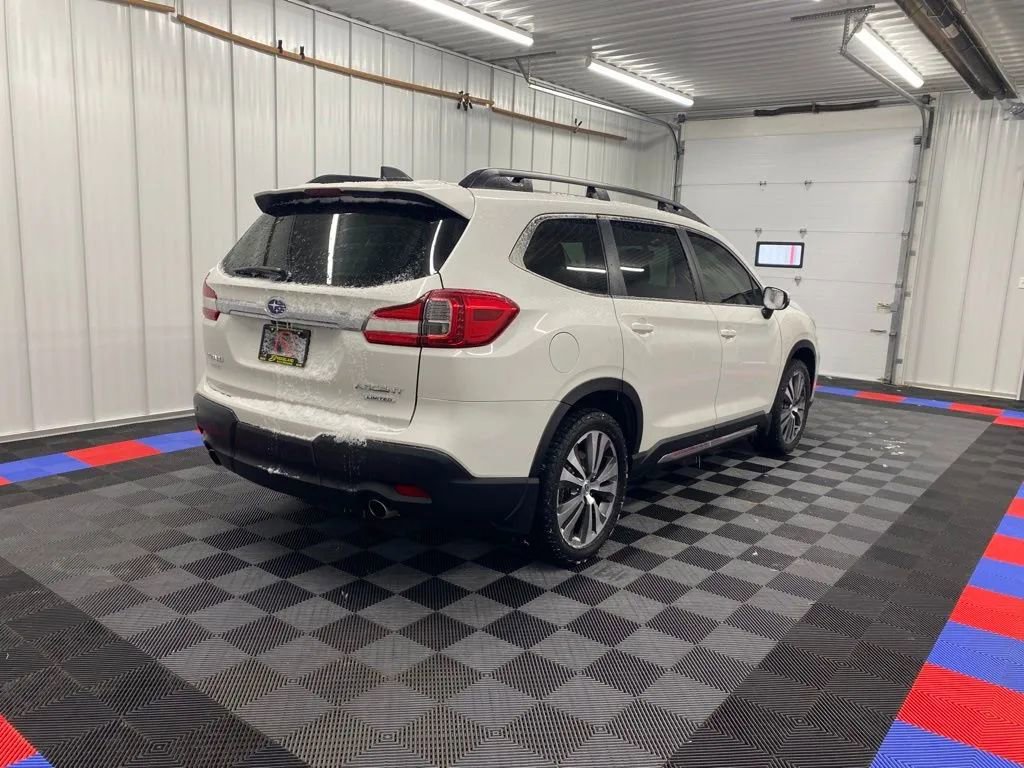 Used 2020 Subaru Ascent Limited w/ Technology Package image 4