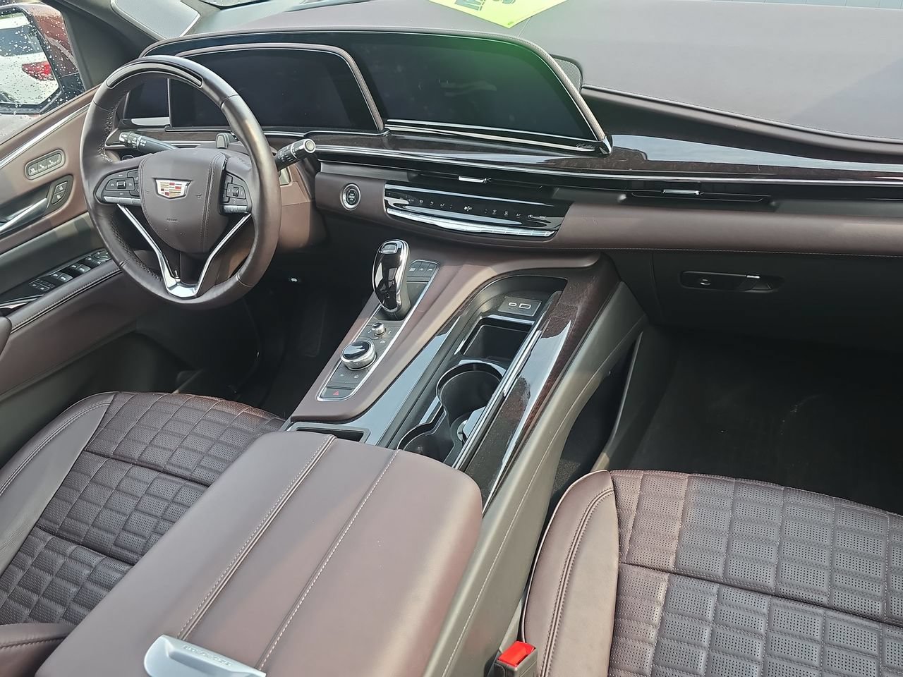 Certified 2023 Cadillac Escalade ESV Premium Luxury Platinum w/ LPO, Radiant Package AWD/4WD image 30