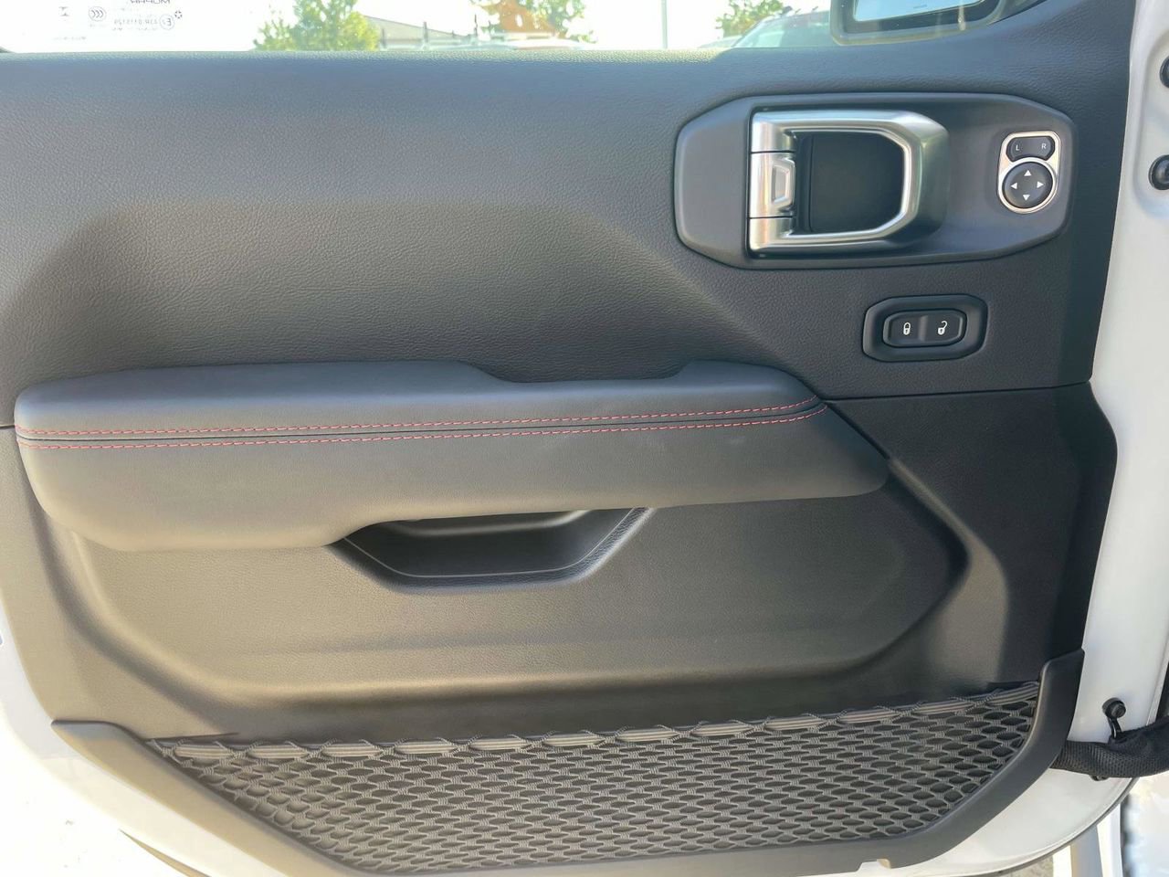 New 2025 Jeep Gladiator Rubicon image 29