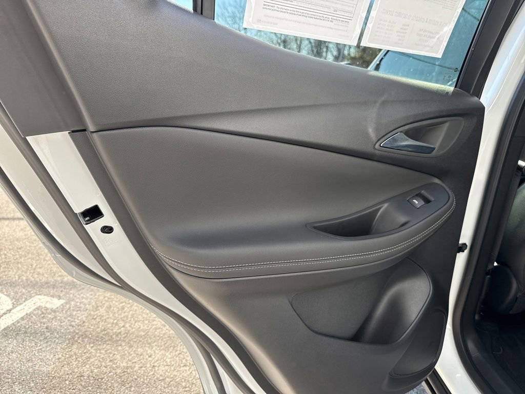 Used 2024 Buick Encore GX Preferred w/ Comfort Package image 23