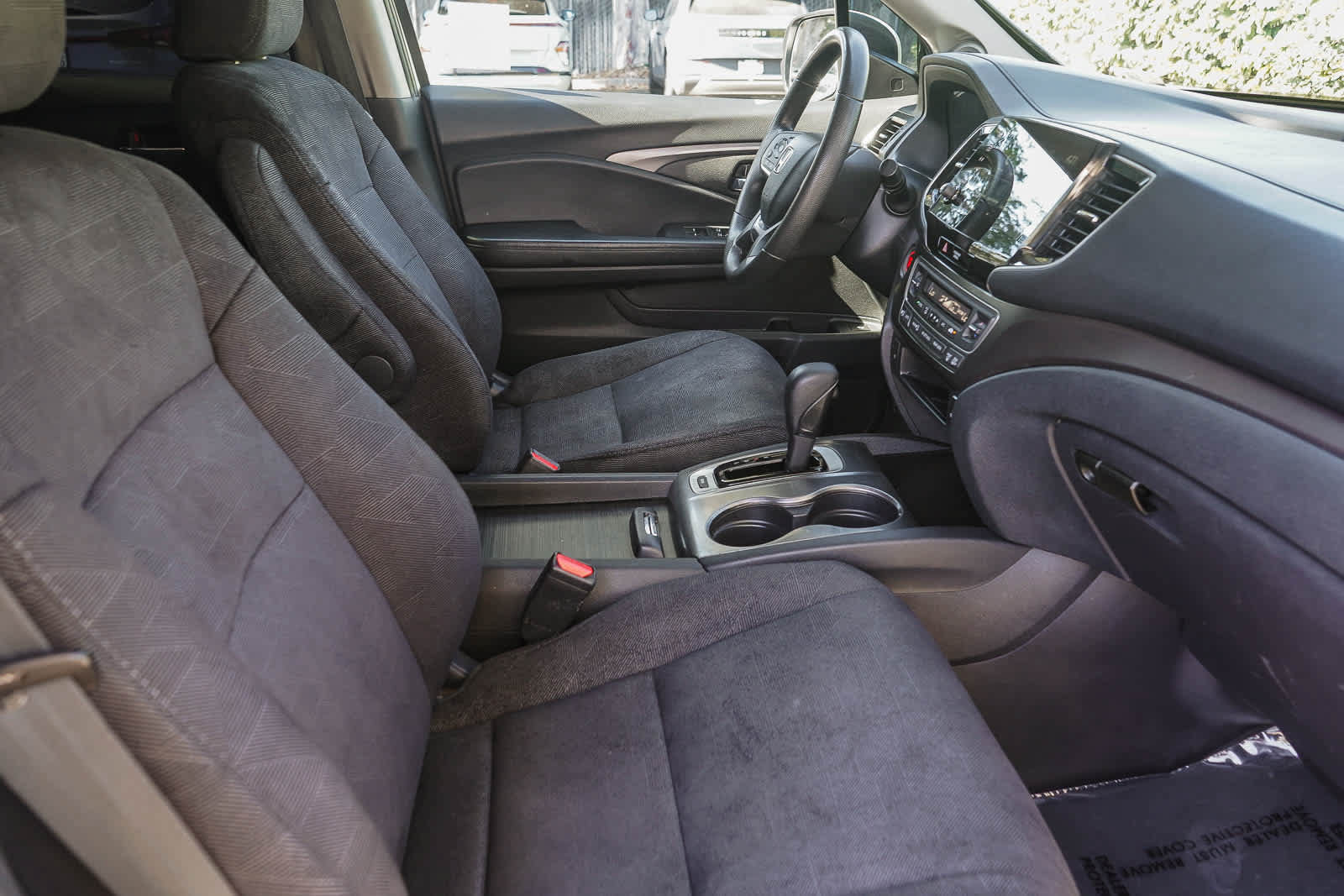 Used 2020 Honda Pilot EX image 16