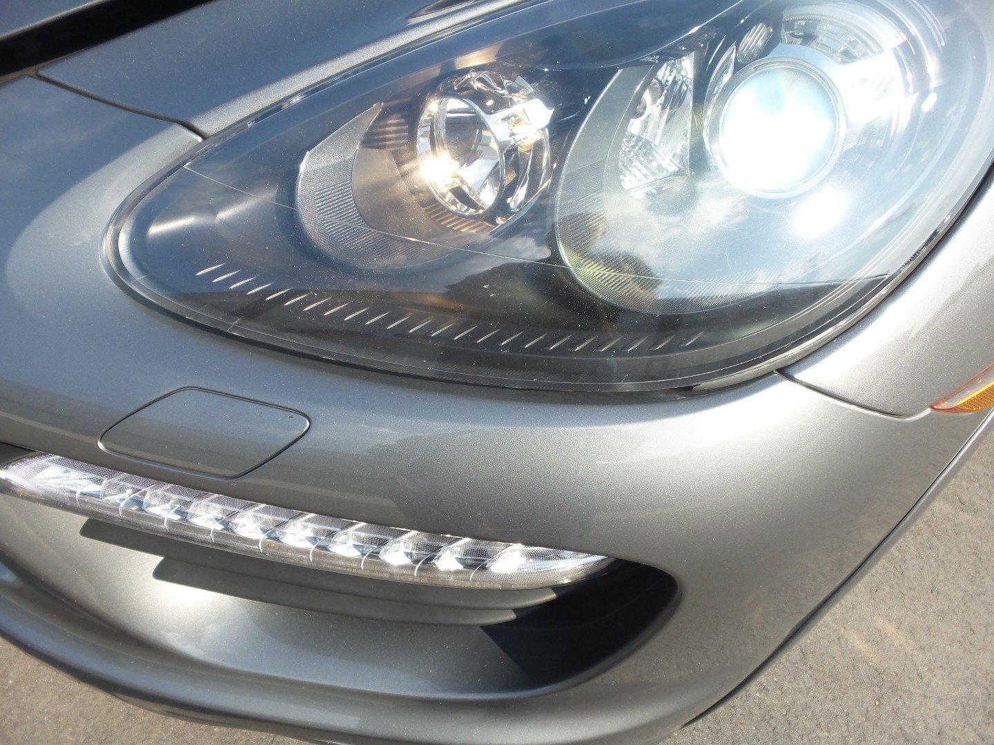 Used 2013 Porsche Cayenne GTS image 58