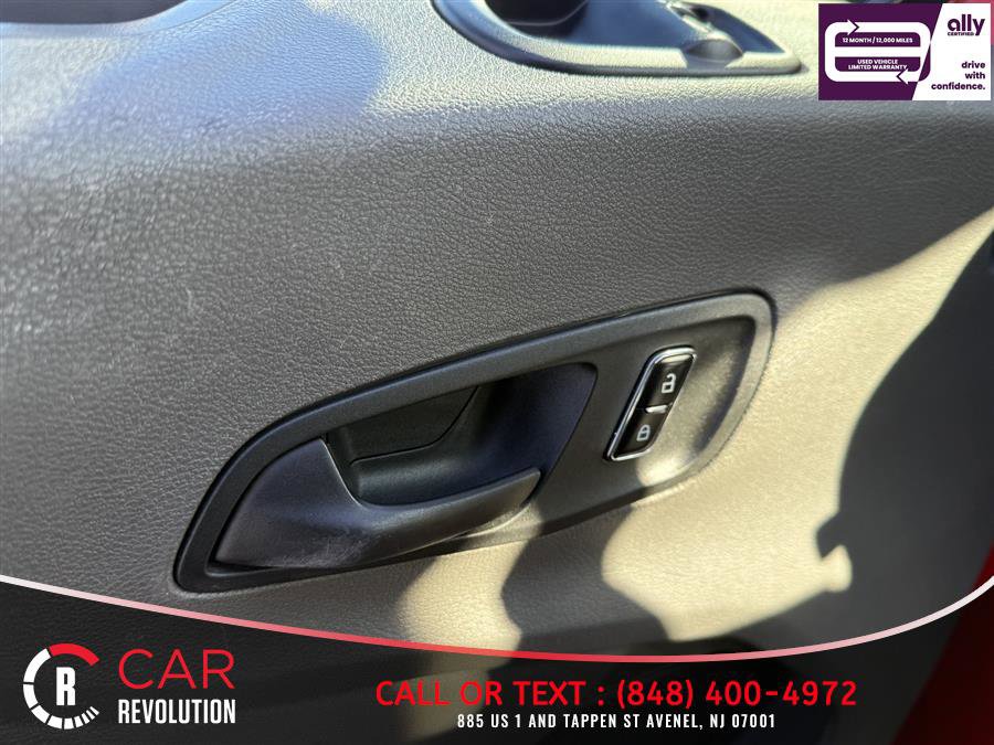 Used 2023 Ford Transit 250 Low Roof RWD image 29