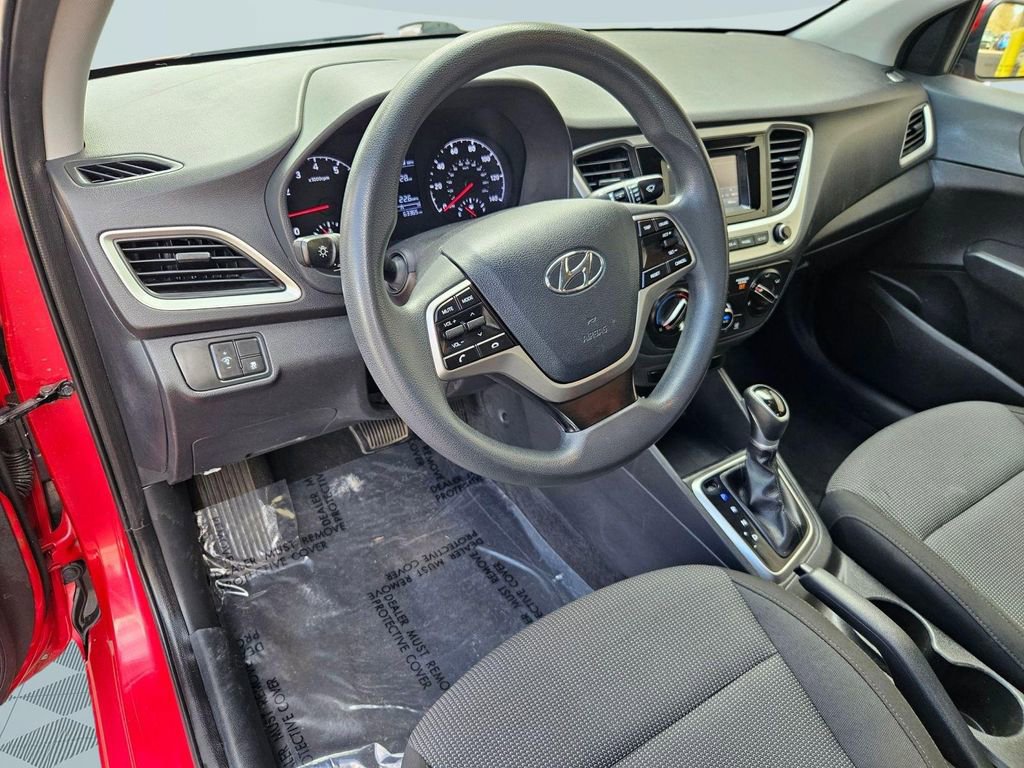 Used 2021 Hyundai Accent SE FWD image 13
