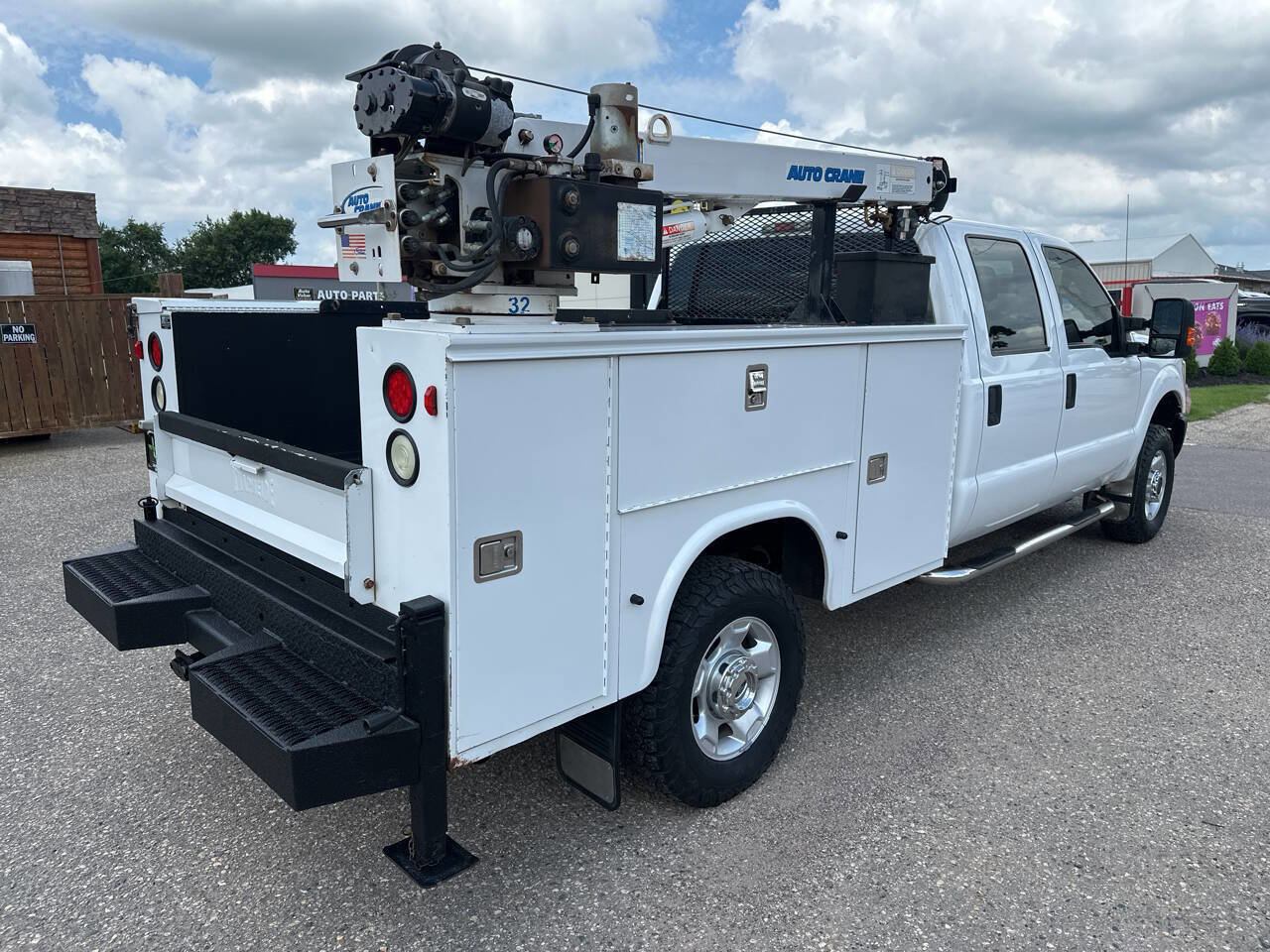 Used 2012 Ford F350 XL w/ PWR Equipment Group image 5