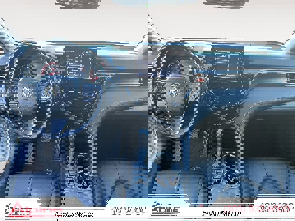 Used 2023 Toyota Camry XSE image 10