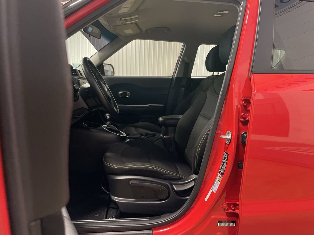 Used 2016 Kia Soul + w/ Designer's Package FWD image 14
