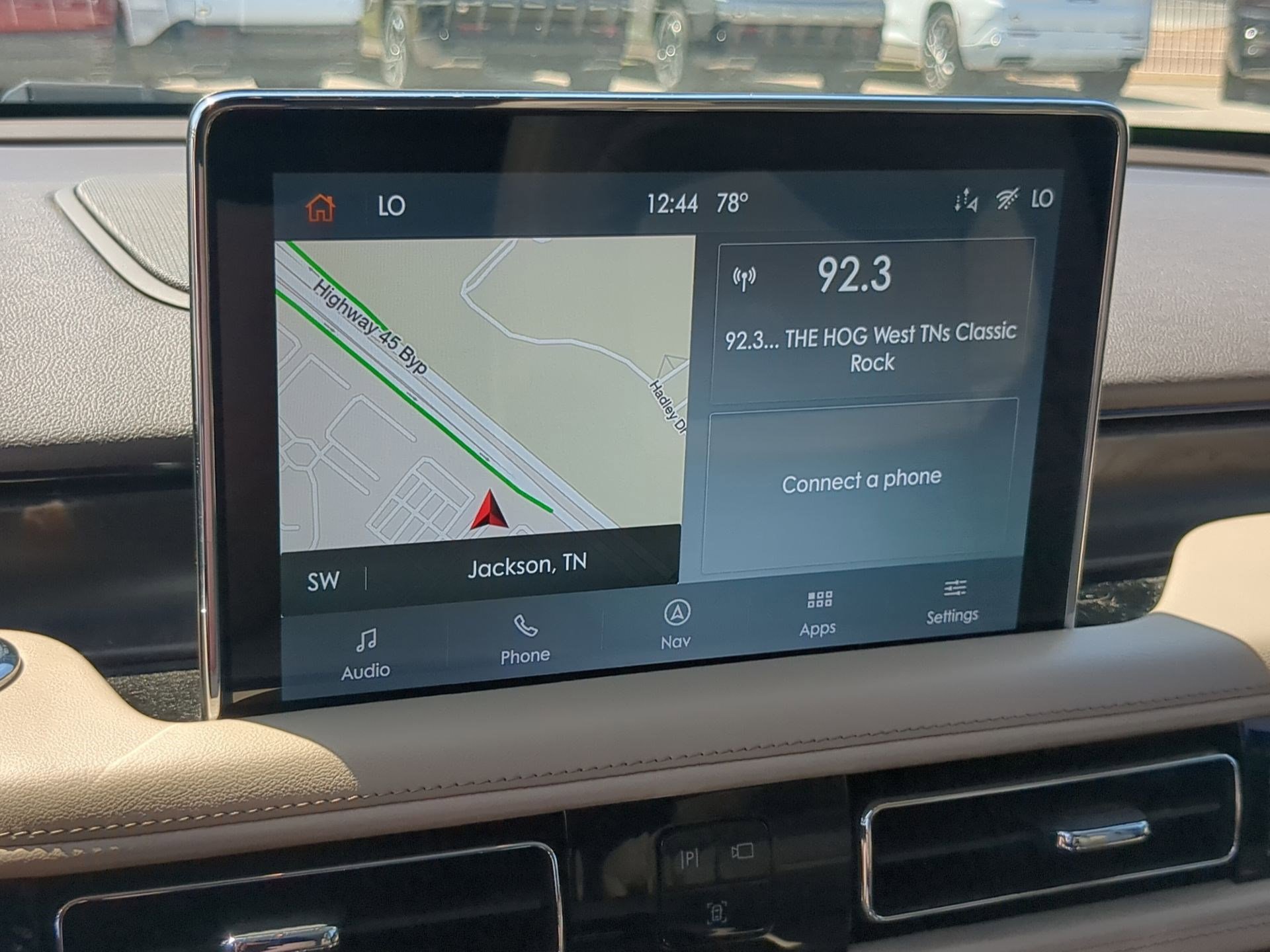 Used 2022 Lincoln Aviator Reserve w/ Class IV Trailer Tow Package image 16