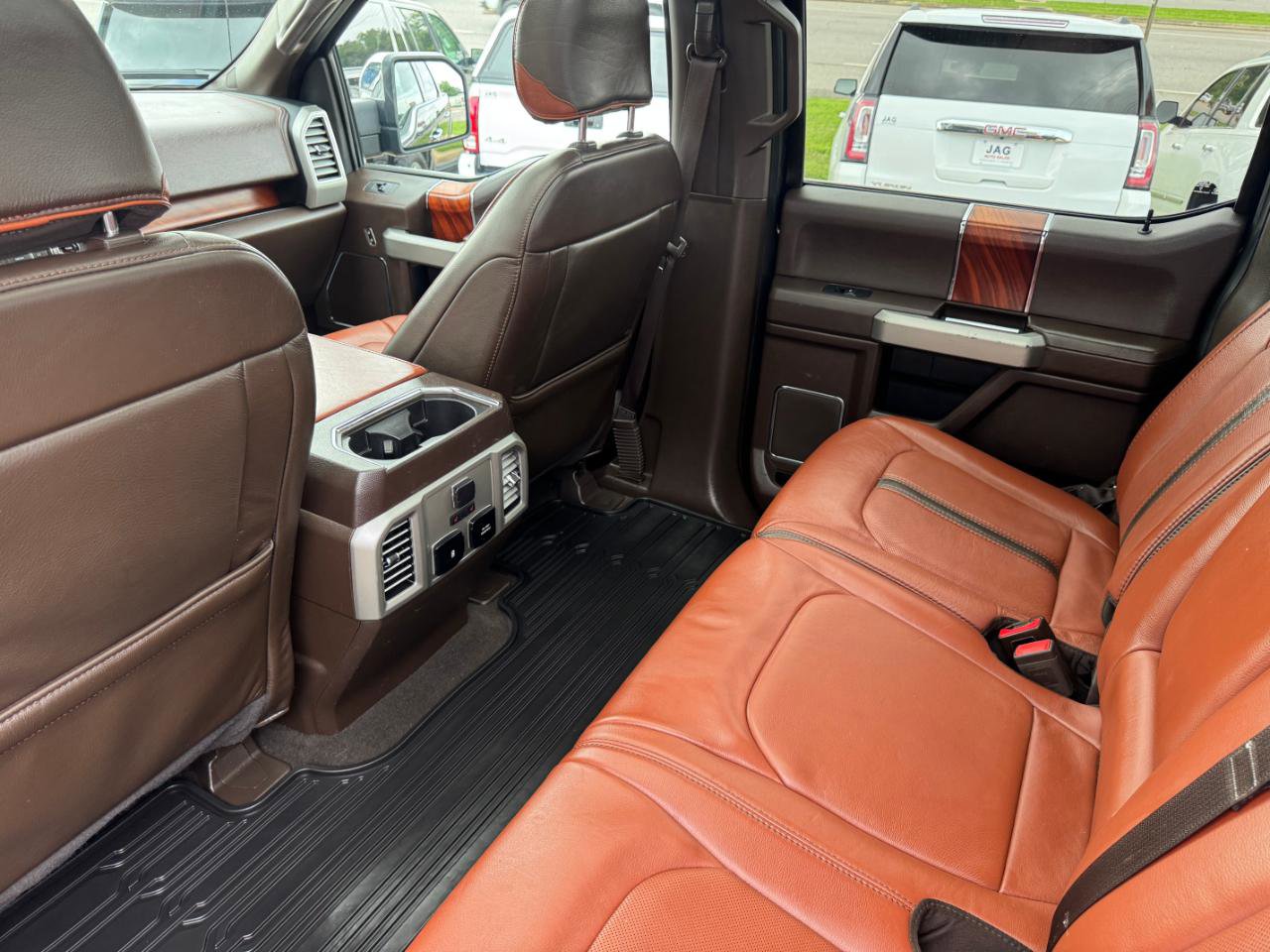 Used 2019 Ford F150 King Ranch w/ Equipment Group 601A Luxury AWD/4WD image 13