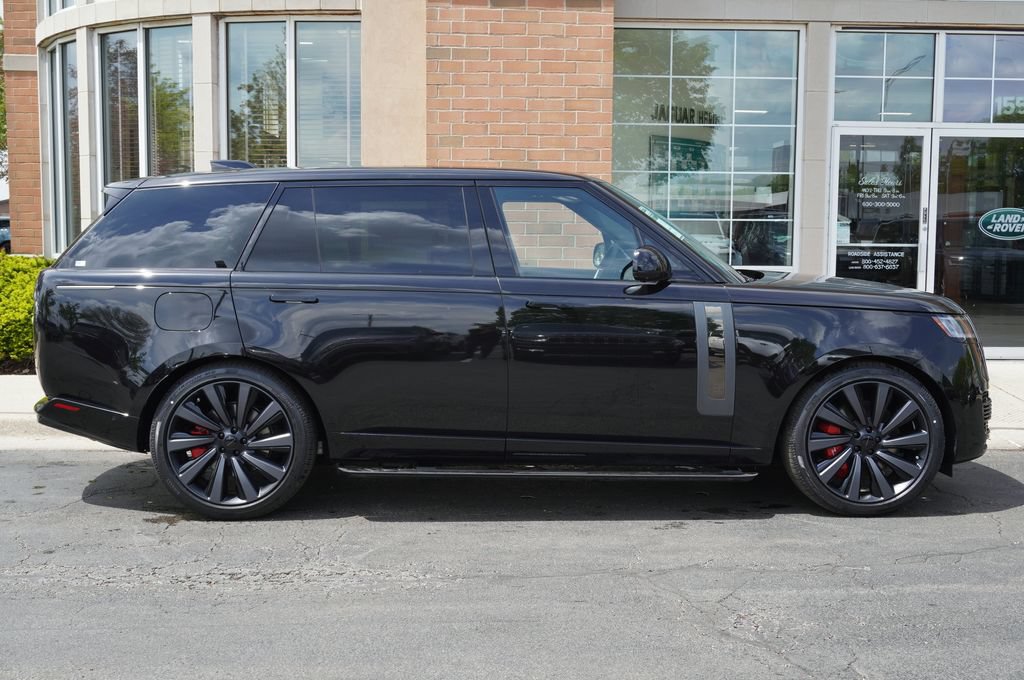 New 2026 Land Rover Range Rover SV AWD/4WD image 8