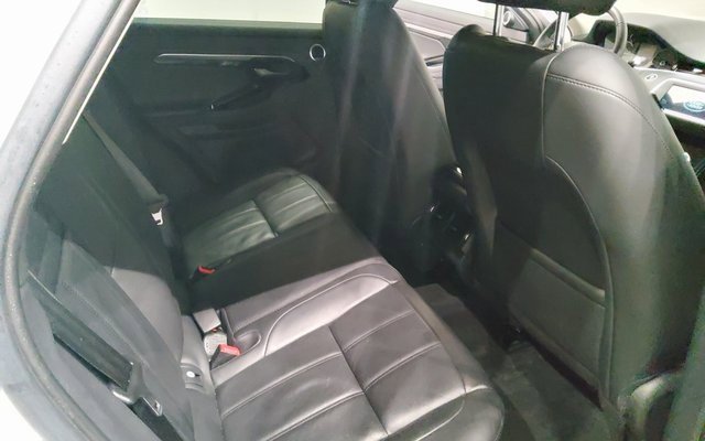 Used 2020 Land Rover Range Rover Evoque S image 17
