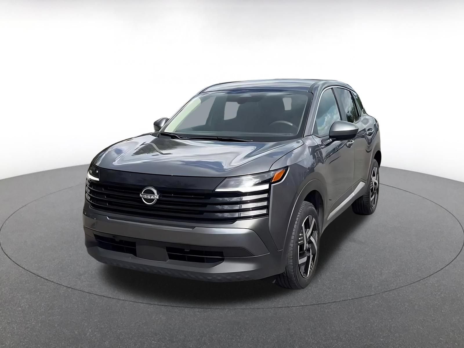 Used 2025 Nissan Kicks SV FWD image 4