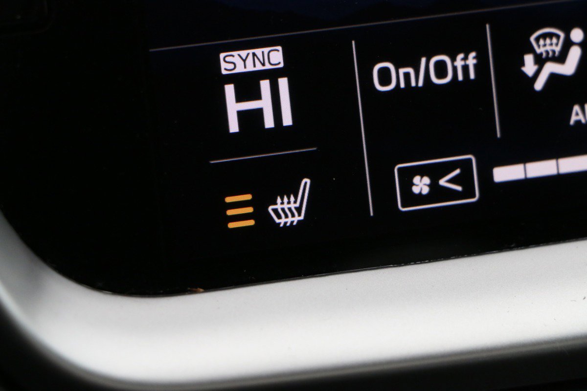 Used 2022 Subaru Legacy Premium image 21