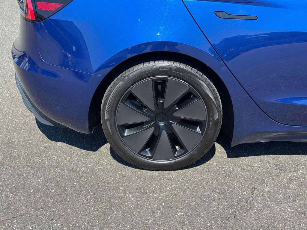 Used 2024 Tesla Model 3 Long Range AWD/4WD image 10