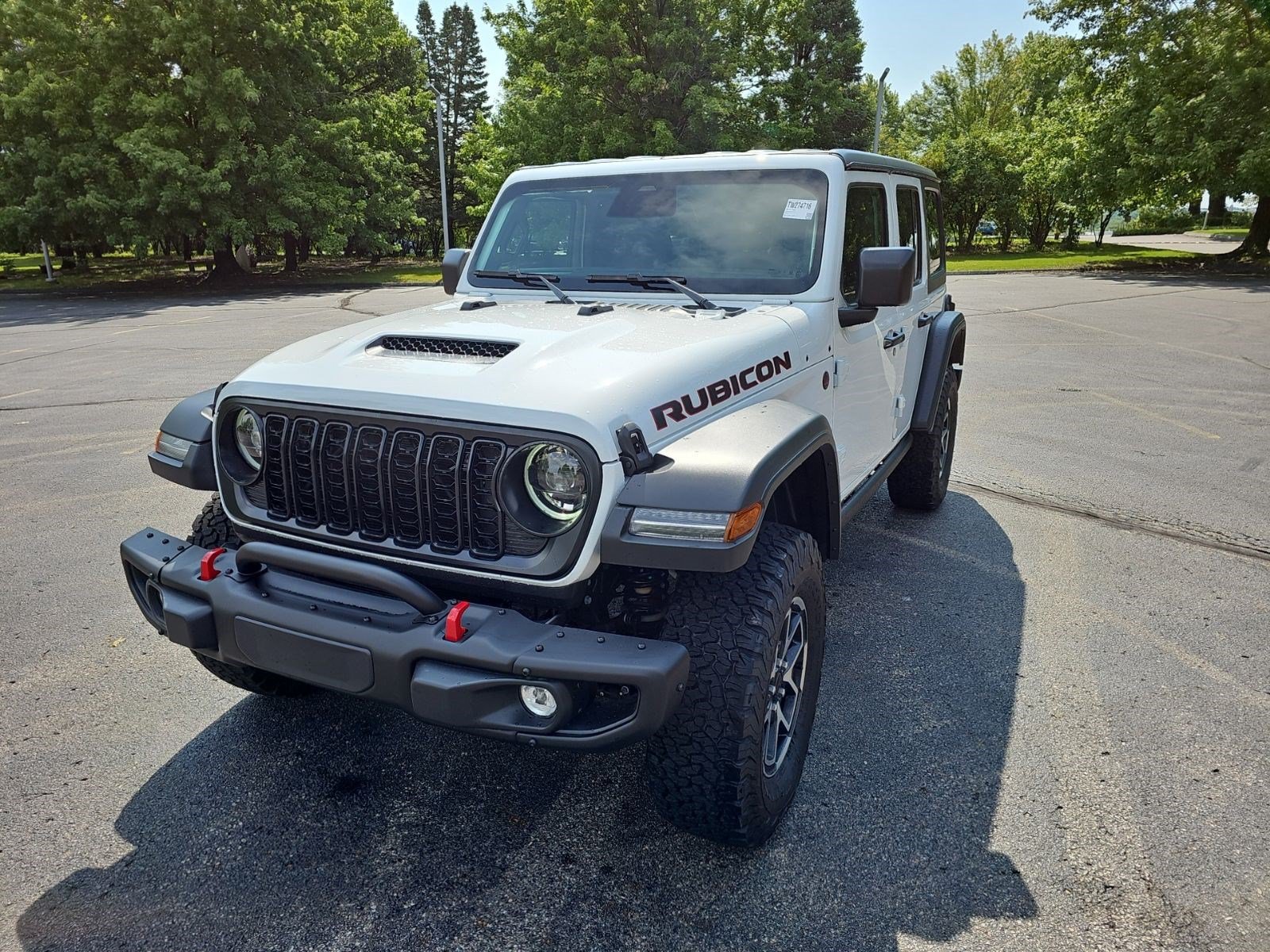 New 2026 Jeep Wrangler Unlimited Rubicon w/ Steel Bumper Group