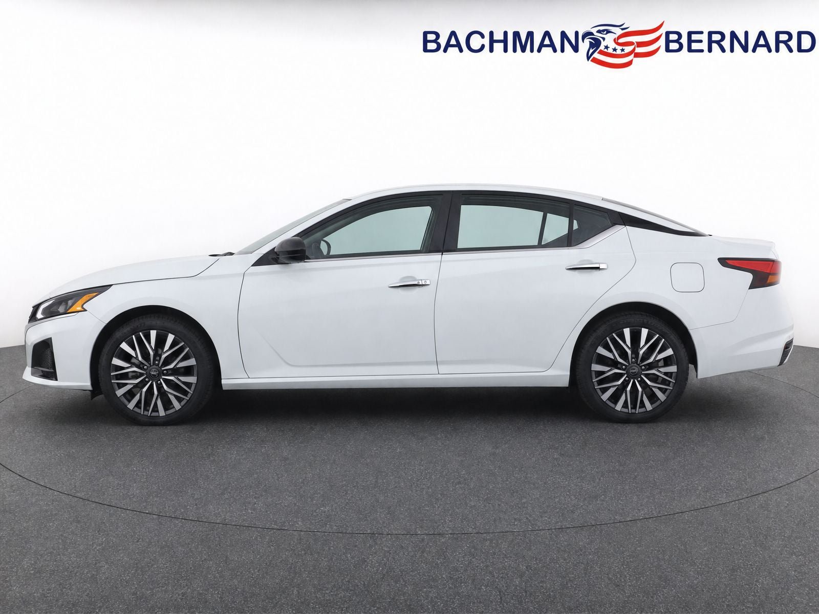 Used 2025 Nissan Altima 2.5 SV FWD image 4