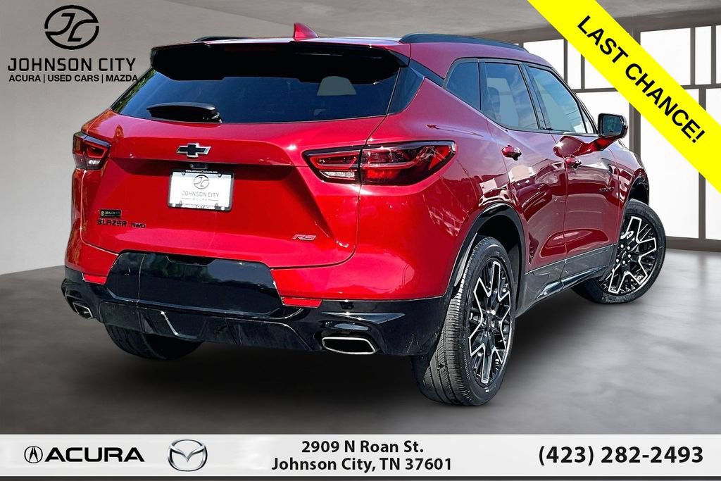 Used 2023 Chevrolet Blazer RS w/ Driver Confidence II Package AWD/4WD image 2