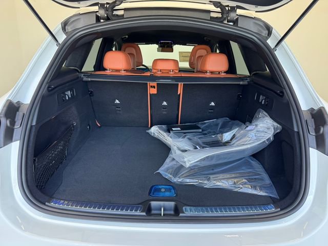 New 2026 Mercedes-Benz GLC 300 image 8