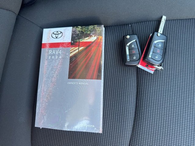 Used 2024 Toyota RAV4 LE image 18