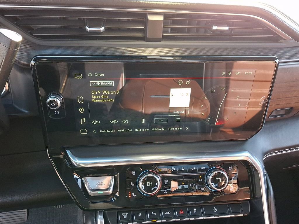 Used 2025 GMC Sierra 2500 Denali Ultimate image 17