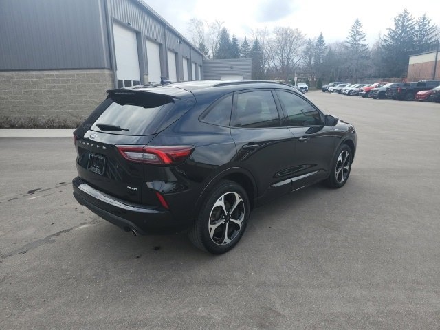 Used 2023 Ford Escape ST-Line Select w/ Tech Pack #2 image 5