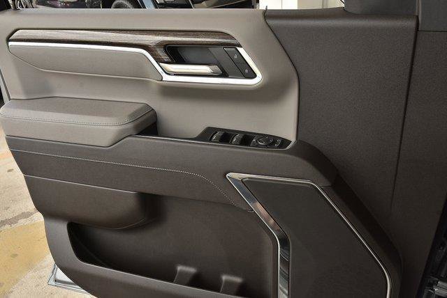 New 2025 GMC Sierra 1500 SLE w/ Preferred Package image 26