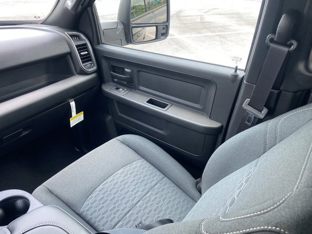 New 2025 RAM 2500 Tradesman image 33