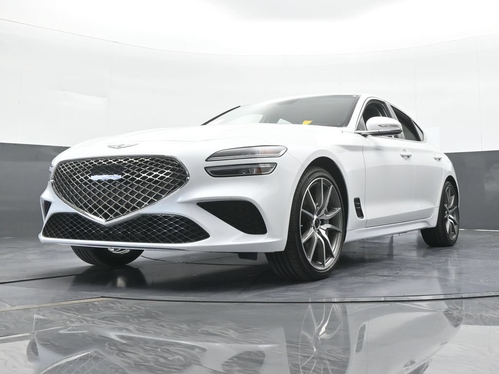 Used 2025 Genesis G70 2.5T RWD image 57
