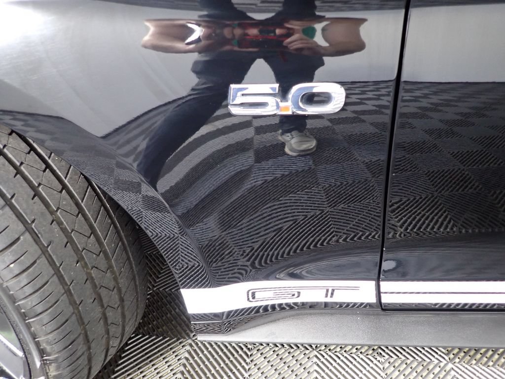 Used 2021 Ford Mustang GT Premium RWD image 40