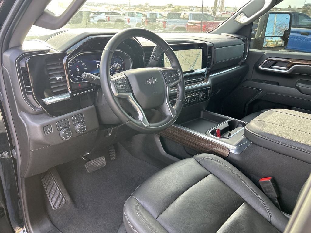 Used 2025 Chevrolet Silverado 2500 LT w/ Trail Boss Package image 24