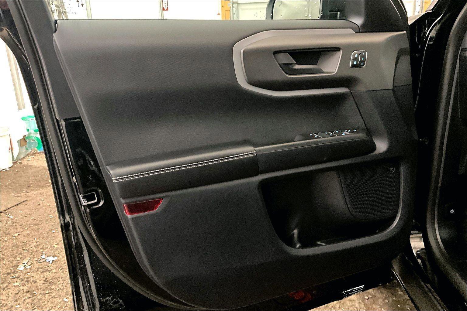 New 2025 Ford Bronco Sport Outer Banks w/ Outer Banks Tech Package+ image 44