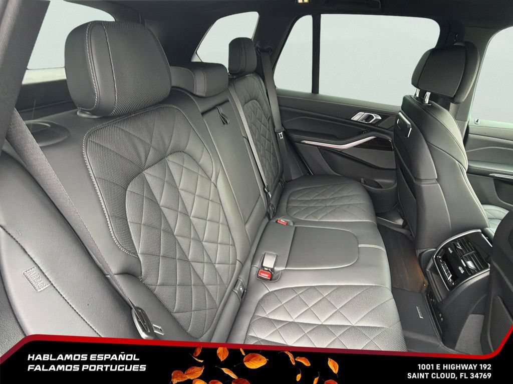 Used 2024 BMW X5 xDrive40i w/ M Sport Package AWD/4WD image 33