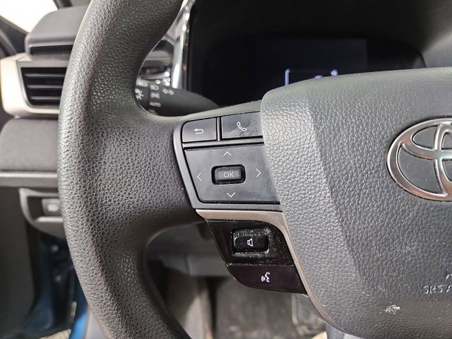 Used 2025 Toyota Camry LE FWD image 22