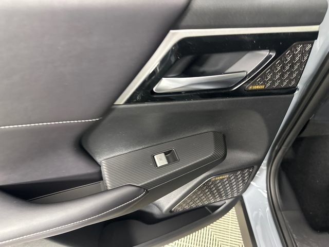 New 2026 Mitsubishi Outlander SE AWD/4WD image 16