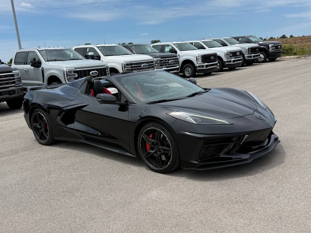 Used 2020 Chevrolet Corvette Stingray Preferred Conv w/ 2LT Preferred Equipment Group RWD image 19