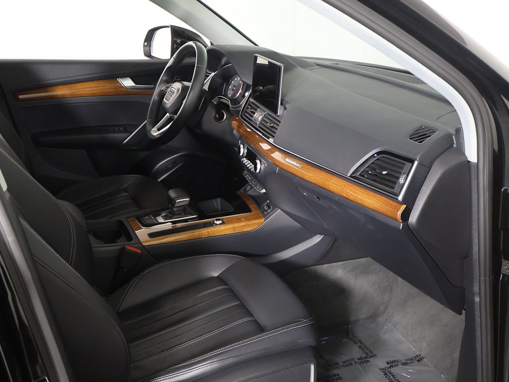 Used 2023 Audi Q5 2.0T Premium w/ Convenience Package AWD/4WD image 26