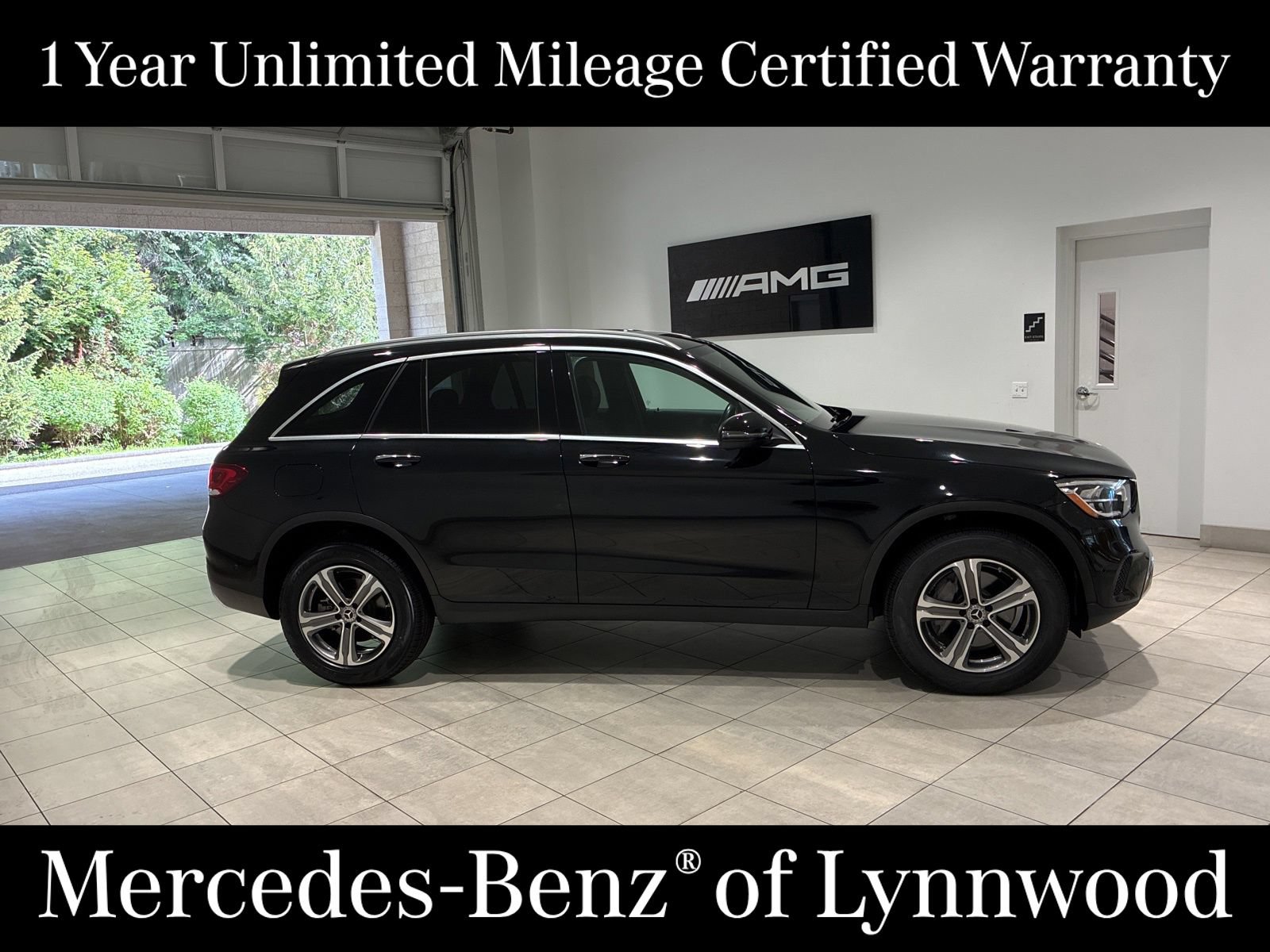 Used 2022 Mercedes-Benz GLC 300 4MATIC image 1
