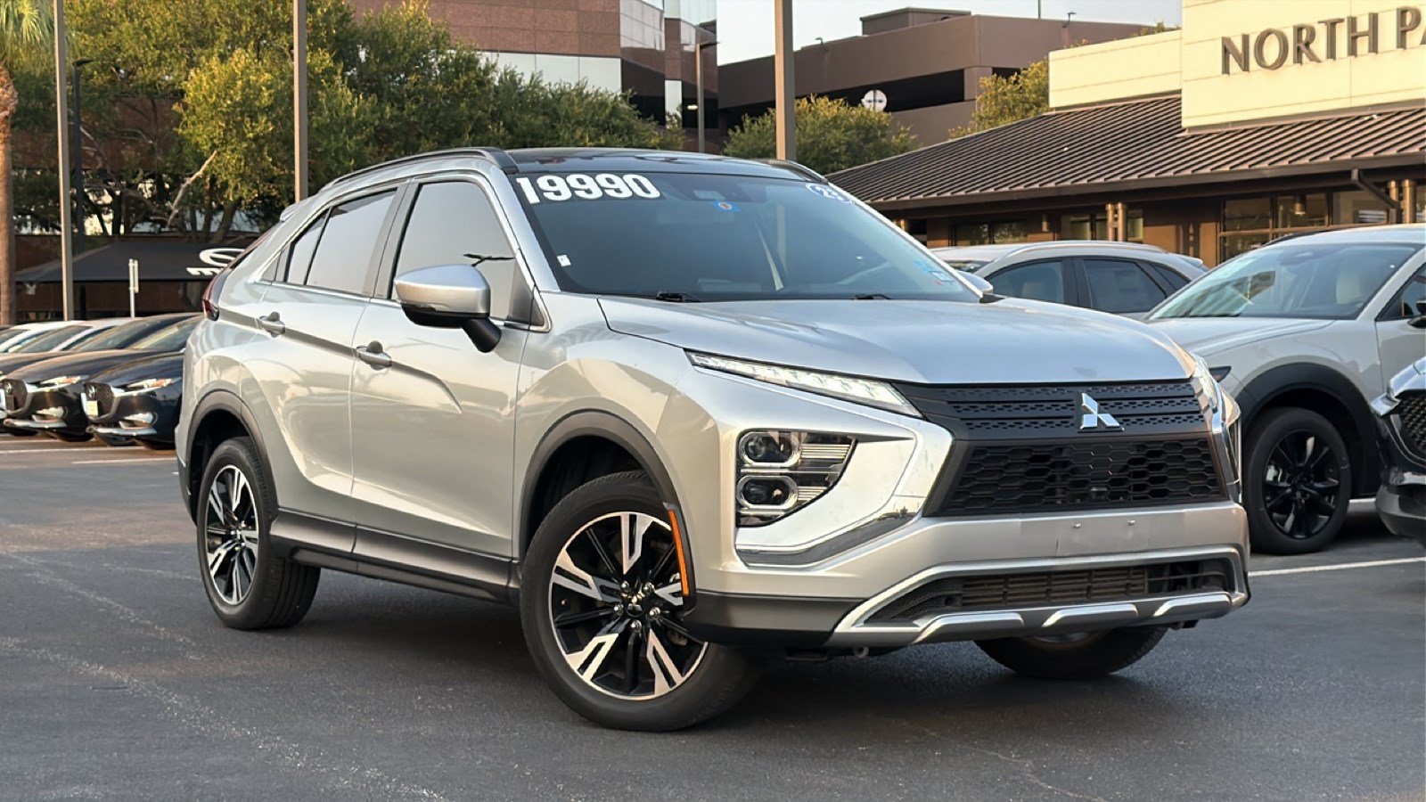 Used 2023 Mitsubishi Eclipse Cross SE AWD/4WD image 2