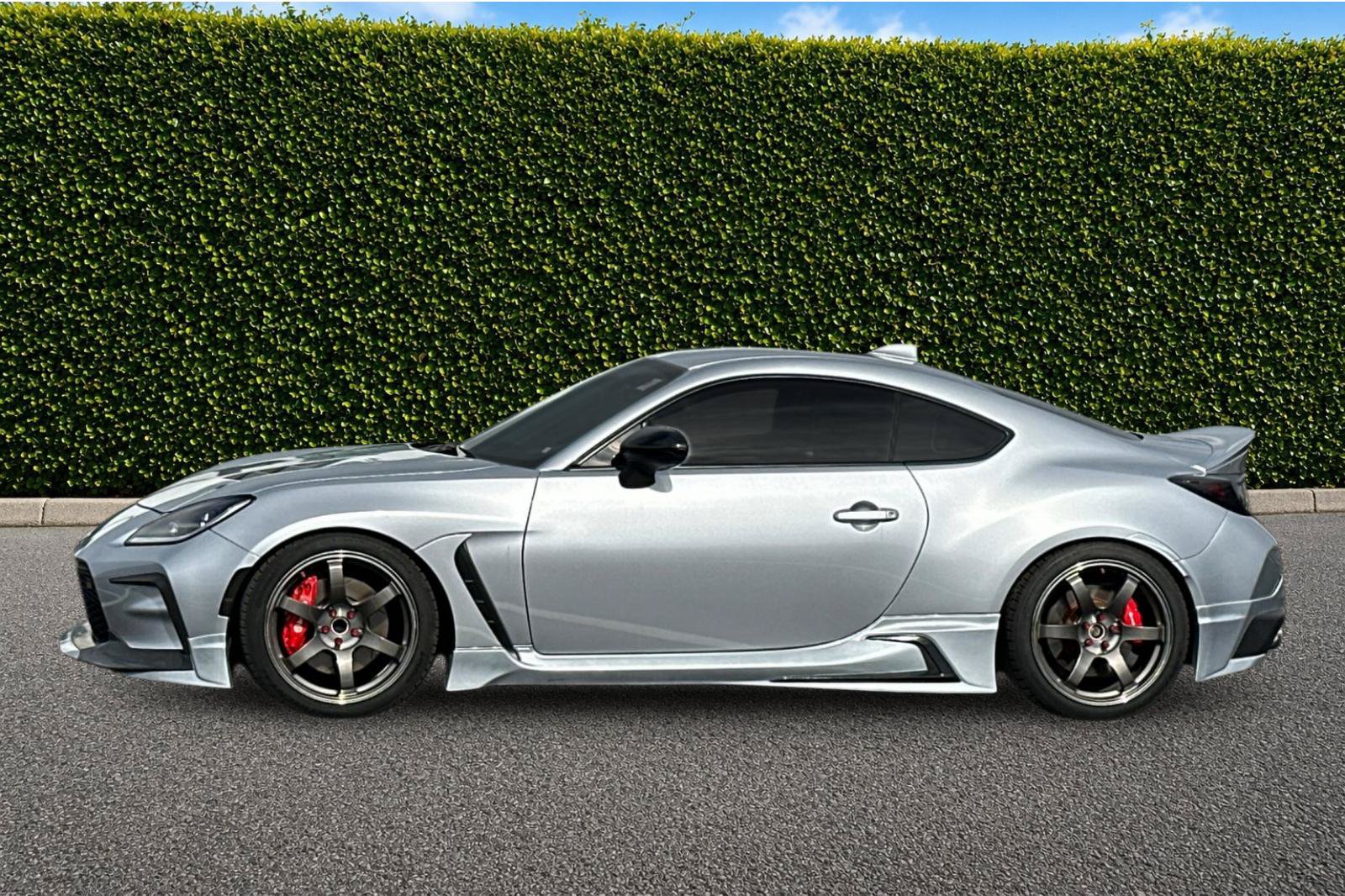 Used 2024 Toyota GR86 Premium RWD image 7
