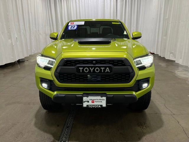 Certified 2022 Toyota Tacoma TRD Pro AWD/4WD image 9
