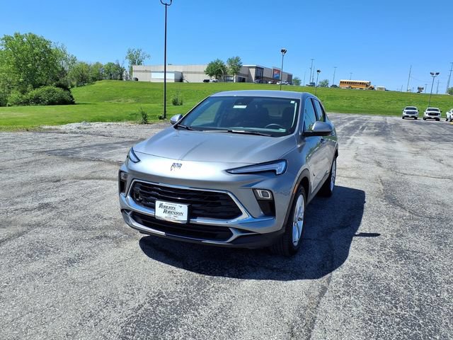 Used 2025 Buick Encore GX Preferred FWD image 44