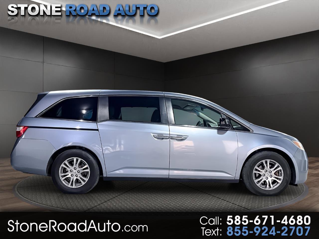 Used 2013 Honda Odyssey EX image 1