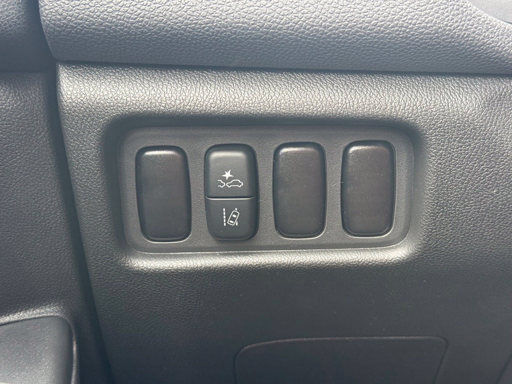 New 2027 Mitsubishi Outlander Sport LE FWD image 11
